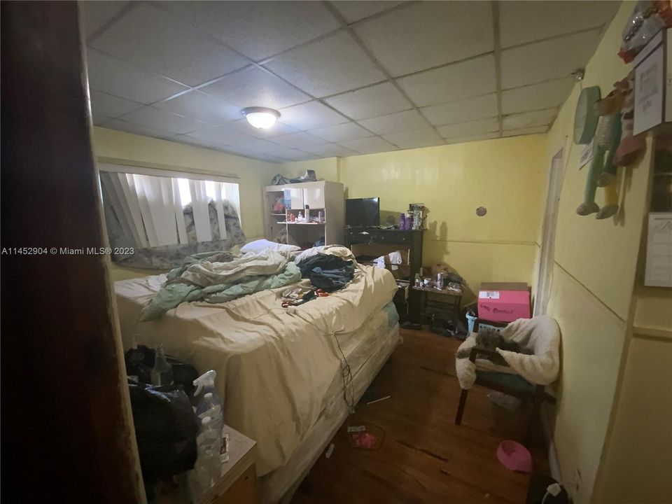 Недавно продано: $449,900 (3 спален, 2 ванн, 2036 Квадратных фут)