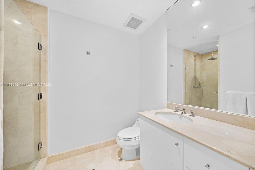 最近租的: $50,000 (4 贝兹, 4 浴室, 2954 平方英尺)