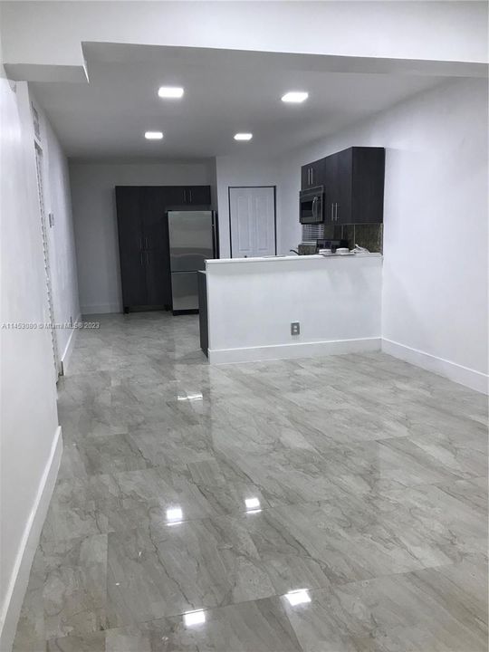 Recently Sold: $1,125,000 (0 beds, 0 baths, 2720 Square Feet)