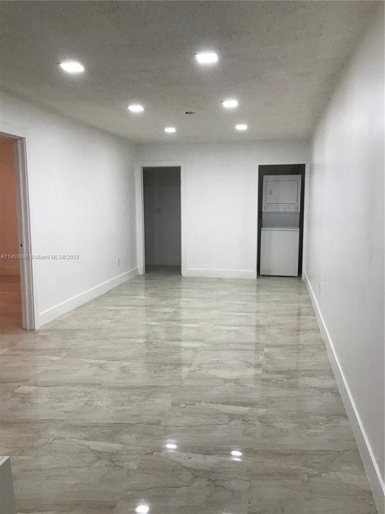 Recently Sold: $1,125,000 (0 beds, 0 baths, 2720 Square Feet)