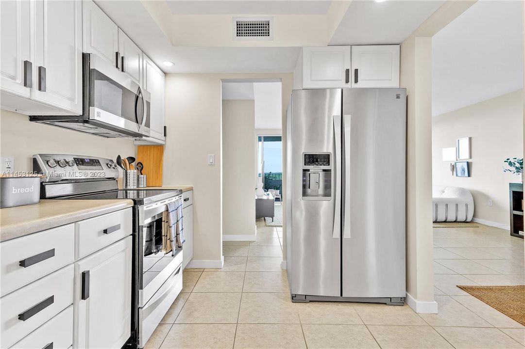 Recently Sold: $1,399,000 (2 beds, 2 baths, 1260 Square Feet)