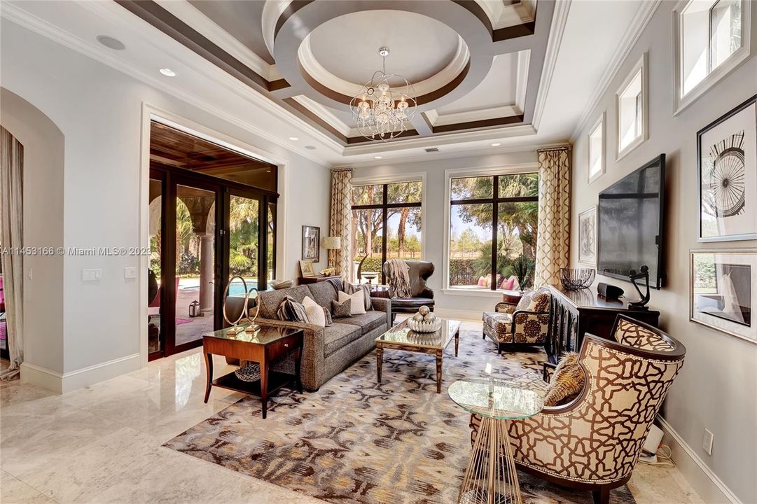 Recently Sold: $1,995,000 (5 beds, 4 baths, 4268 Square Feet)