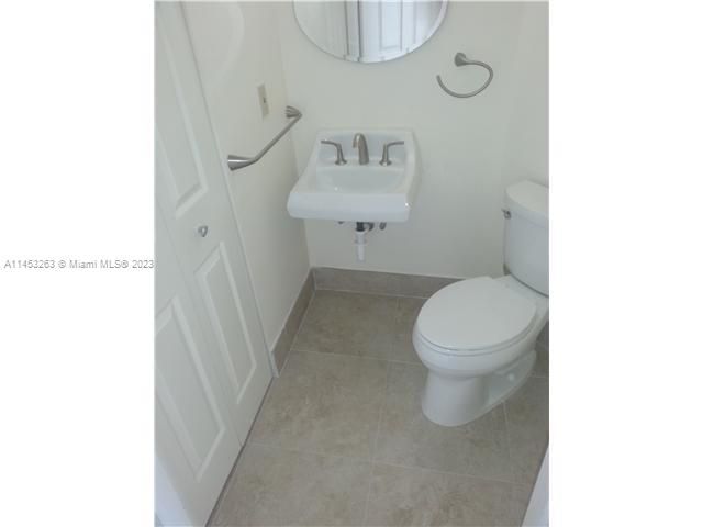 Recientemente alquilado: $2,100 (1 camas, 1 baños, 750 Pies cuadrados)