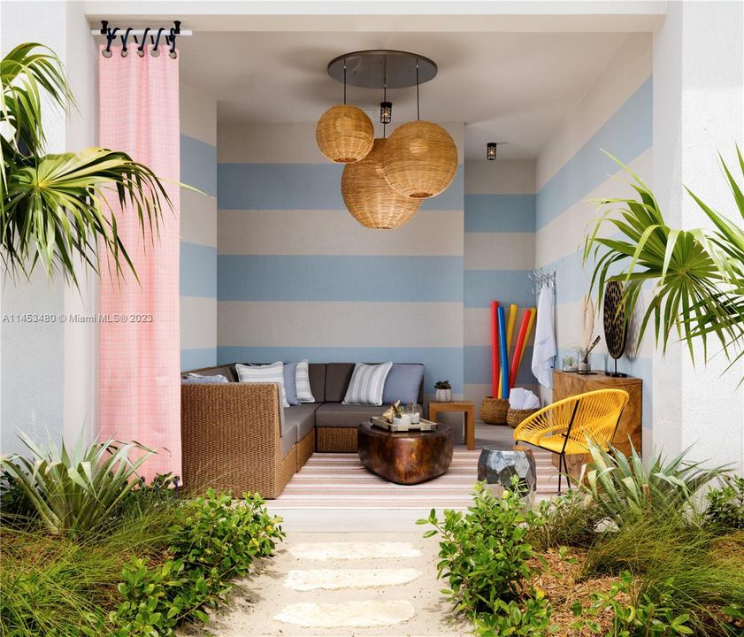 Recently Sold: $775,000 (1 beds, 2 baths, 912 Square Feet)