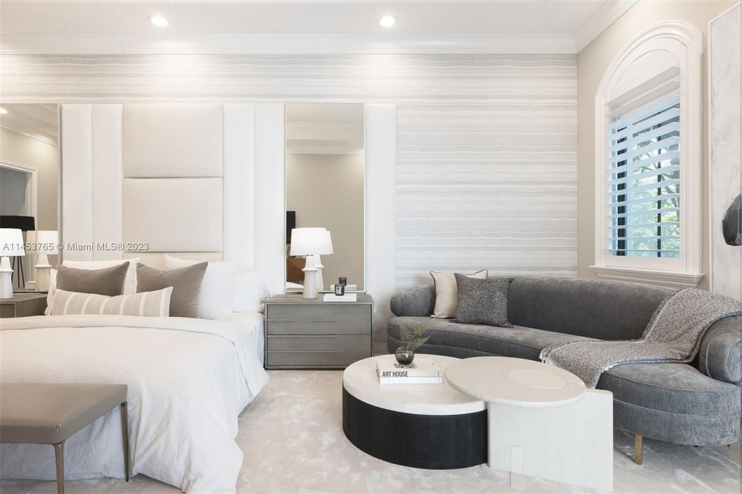 Recently Sold: $4,400,000 (5 beds, 5 baths, 4589 Square Feet)