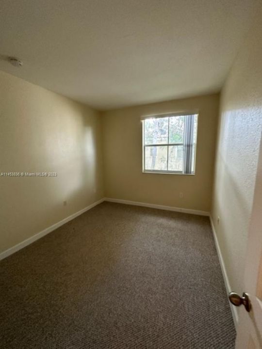 最近售出: $239,900 (3 贝兹, 2 浴室, 1182 平方英尺)