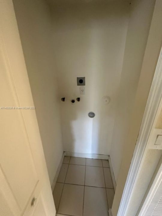 最近售出: $239,900 (3 贝兹, 2 浴室, 1182 平方英尺)