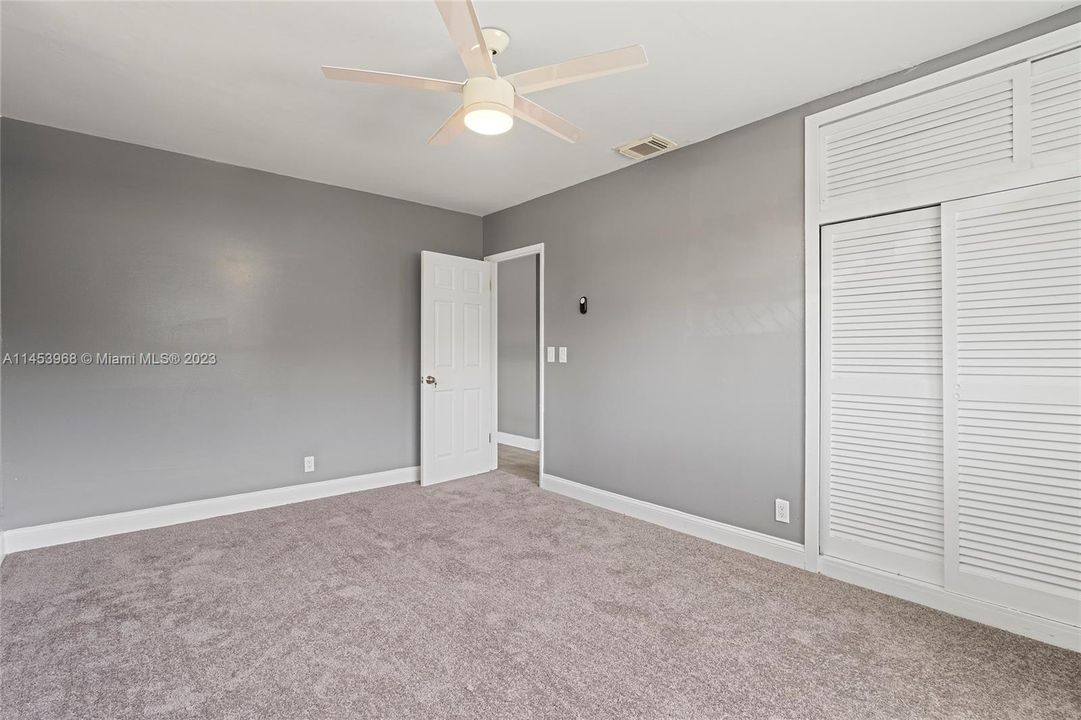 最近售出: $559,000 (3 贝兹, 1 浴室, 1568 平方英尺)