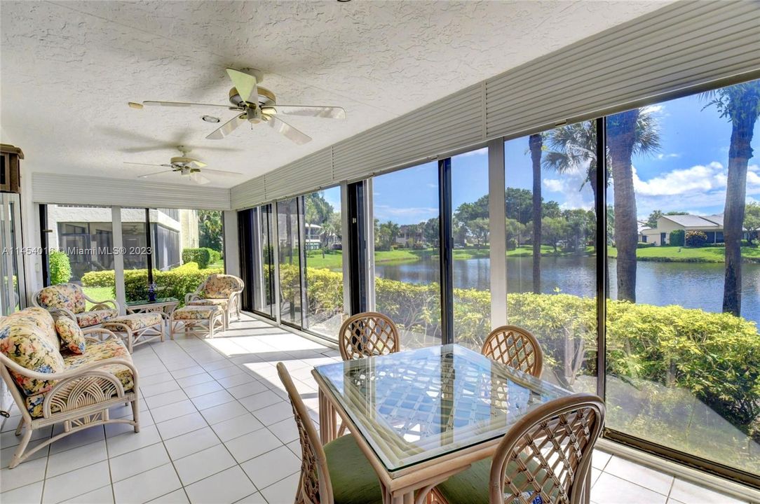 Vendido Recientemente: $235,000 (3 camas, 2 baños, 1809 Pies cuadrados)