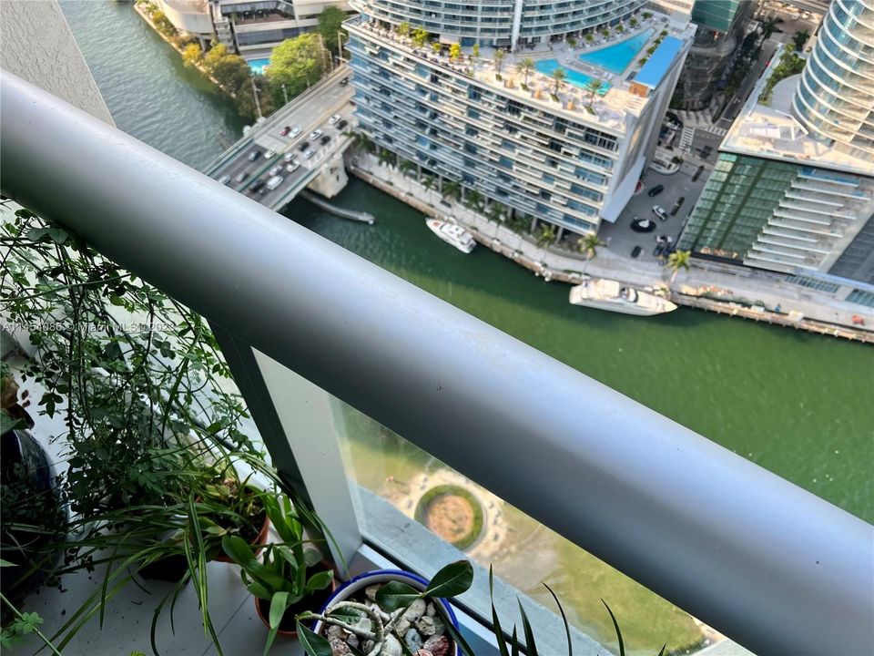 Recently Sold: $459,000 (0 beds, 1 baths, 598 Square Feet)