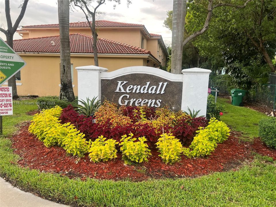 最近租的: $2,600 (3 贝兹, 2 浴室, 1571 平方英尺)