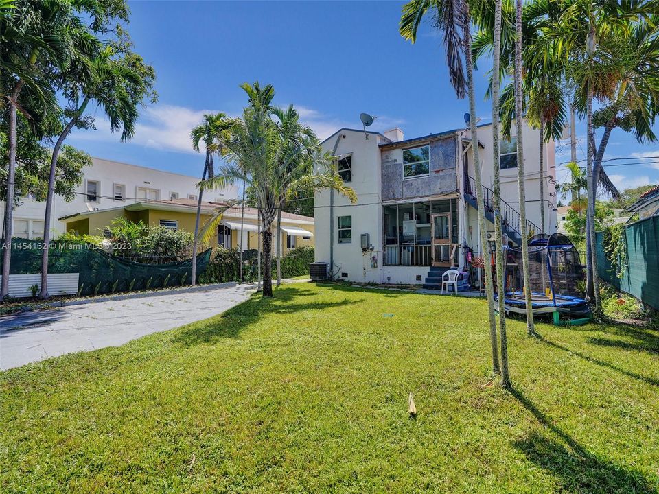 Недавно продано: $799,000 (0 спален, 0 ванн, 2788 Квадратных фут)