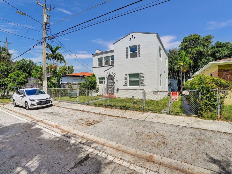 Недавно продано: $799,000 (0 спален, 0 ванн, 2788 Квадратных фут)