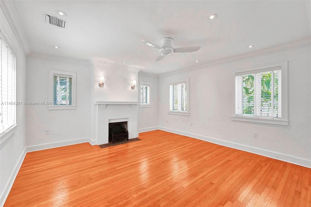 2nd Bedroom has a fireplace and en-suite Bathroom