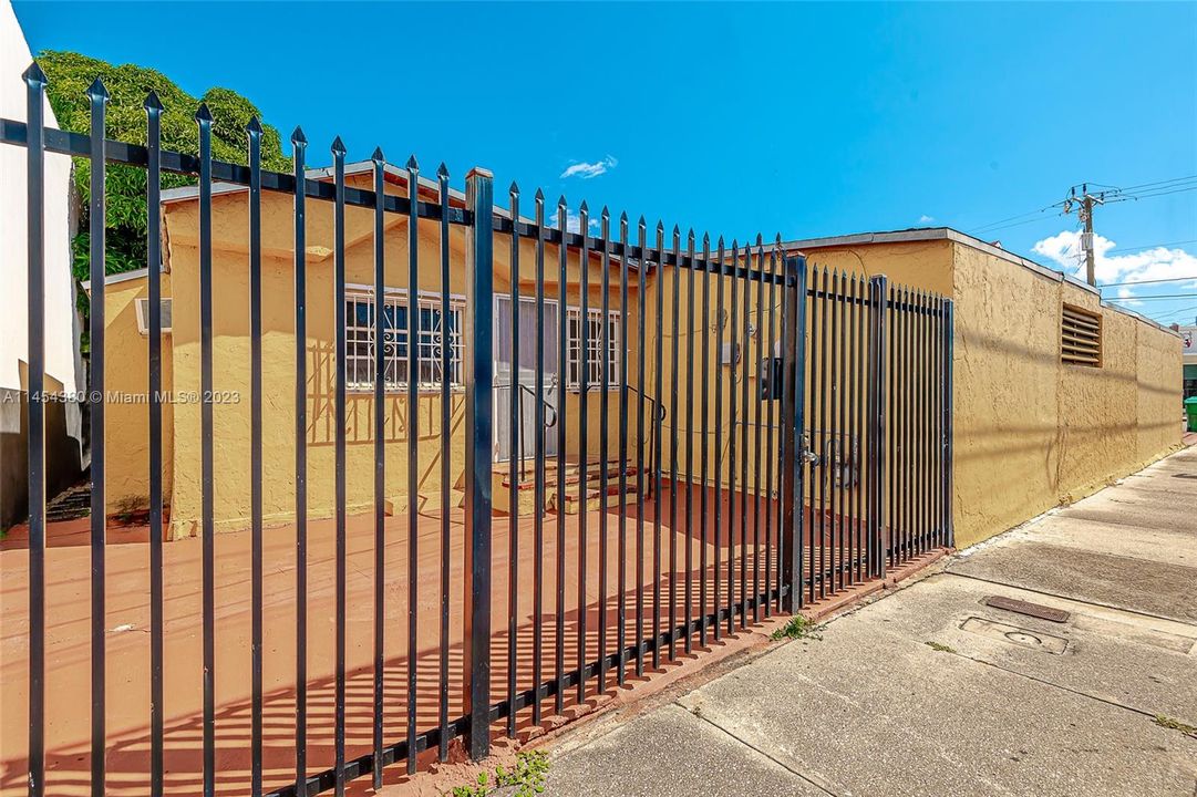 Recently Sold: $499,900 (0 beds, 0 baths, 1528 Square Feet)