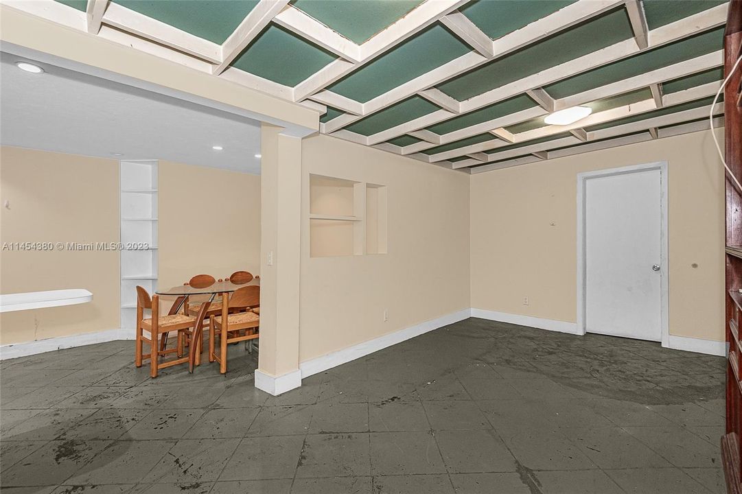 Recently Sold: $499,900 (0 beds, 0 baths, 1528 Square Feet)