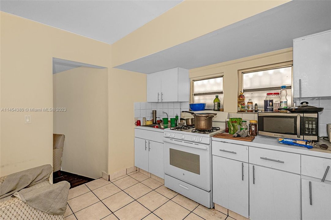 Recently Sold: $499,900 (0 beds, 0 baths, 1528 Square Feet)