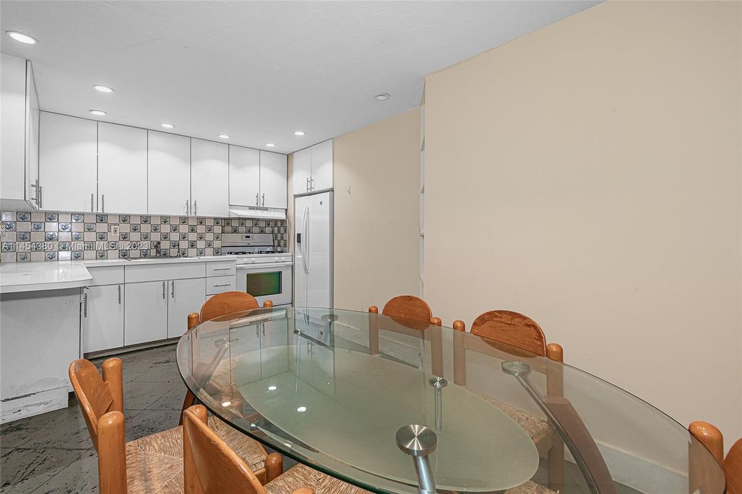 Recently Sold: $499,900 (0 beds, 0 baths, 1528 Square Feet)