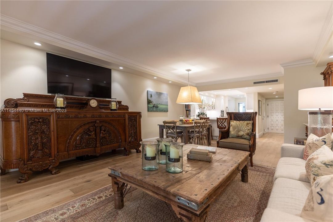 Recently Sold: $1,275,000 (2 beds, 2 baths, 1515 Square Feet)