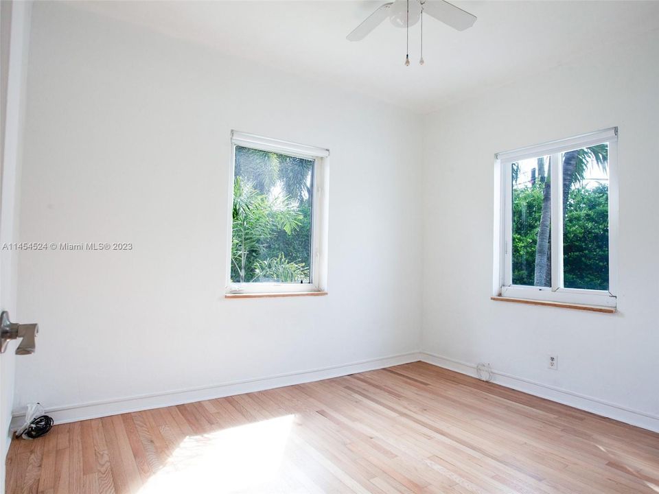 Недавно продано: $1,150,000 (3 спален, 2 ванн, 750 Квадратных фут)