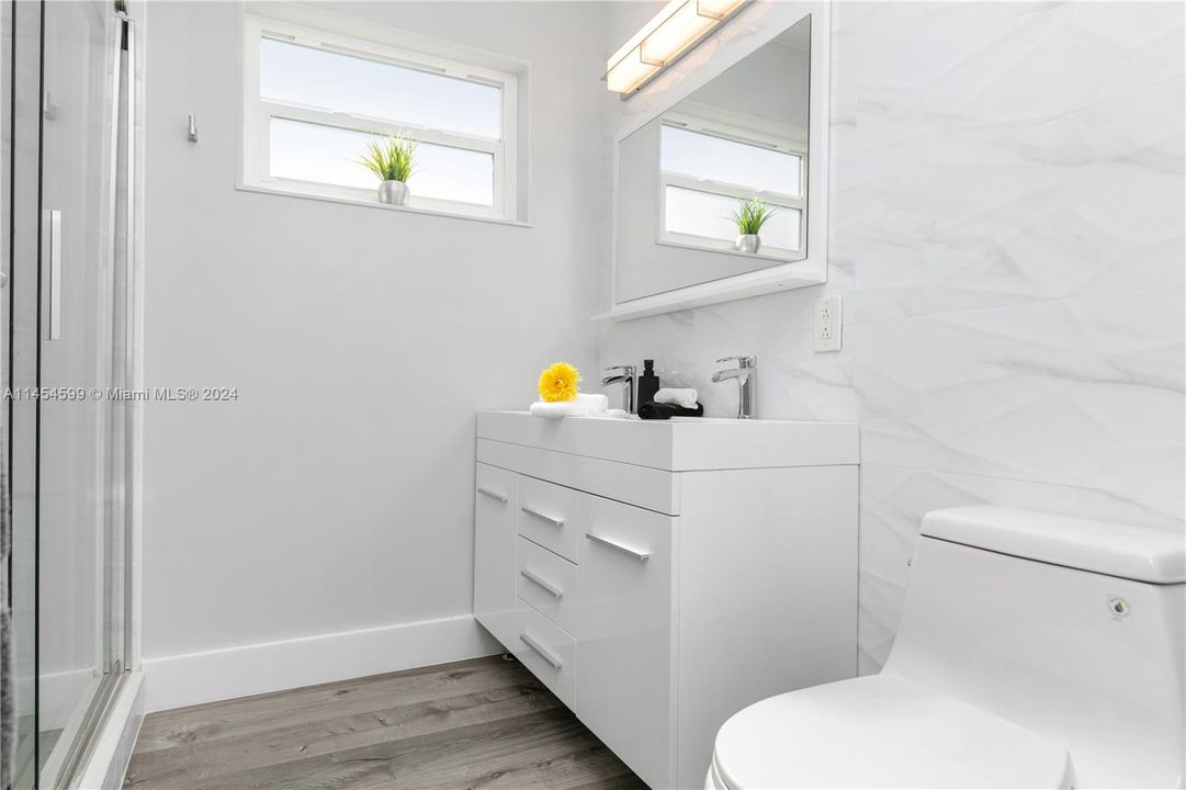 В аренду: $6,900 (3 спален, 2 ванн, 1280 Квадратных фут)