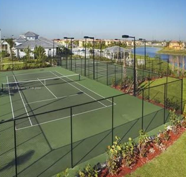 Island at Doral Tennis Court