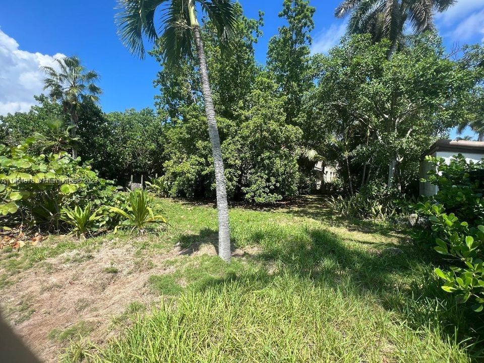 Недавно продано: $2,825,000 (5 спален, 3 ванн, 3288 Квадратных фут)