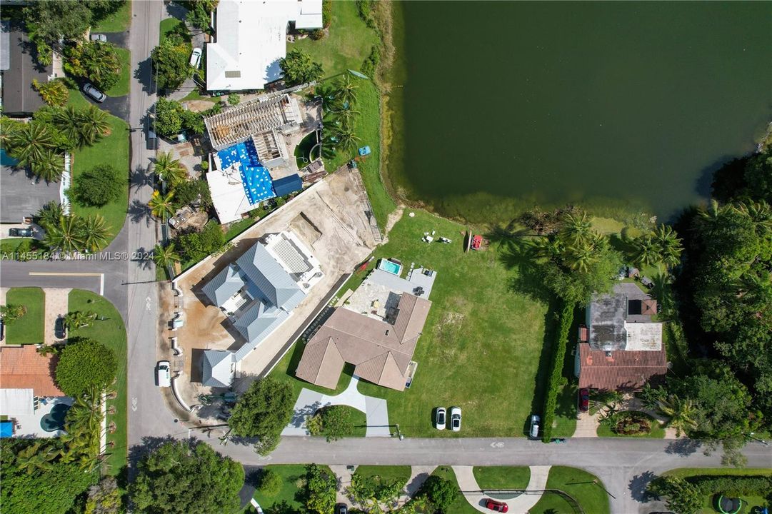 Недавно продано: $1,855,000 (5 спален, 4 ванн, 2811 Квадратных фут)