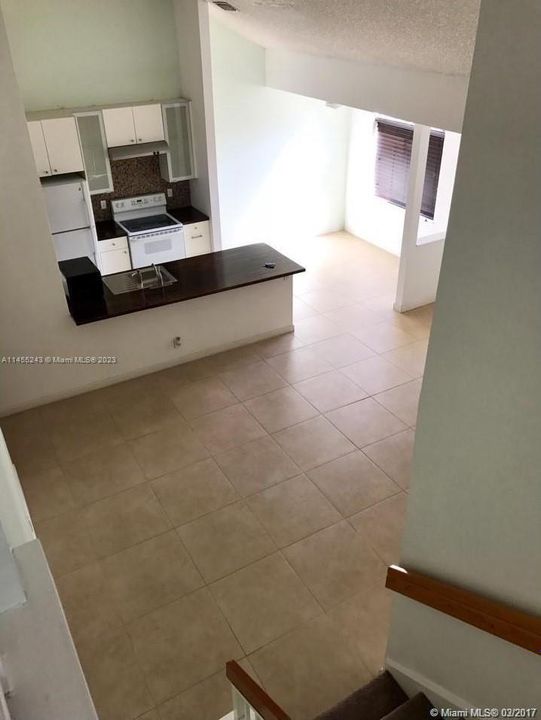 Recently Rented: $2,600 (2 beds, 2 baths, 1084 Square Feet)