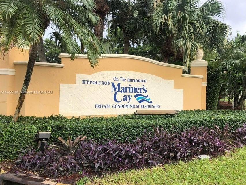 Recently Sold: $249,900 (2 beds, 1 baths, 901 Square Feet)