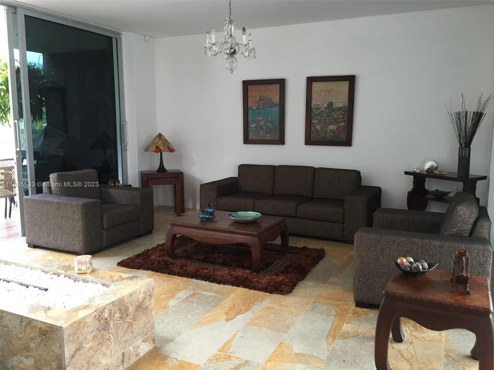 For Sale: $1,100,000 (5 beds, 5 baths, 0 Square Feet)