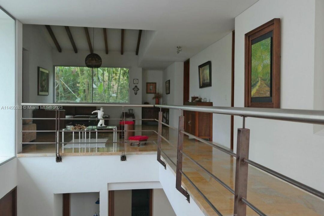 For Sale: $1,100,000 (5 beds, 5 baths, 0 Square Feet)