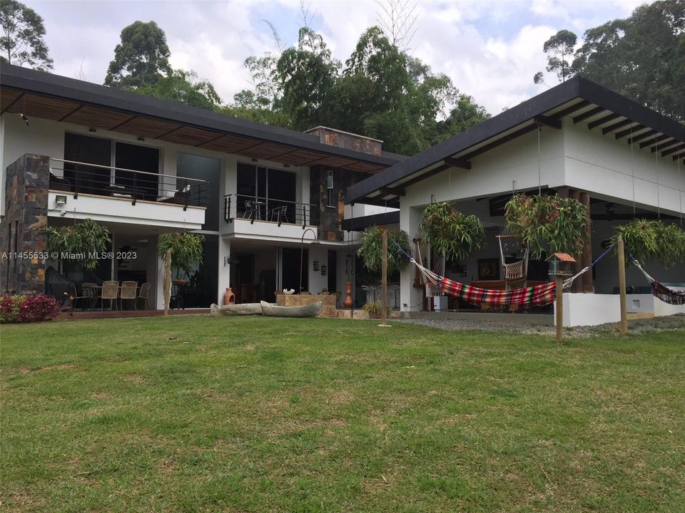 For Sale: $1,100,000 (5 beds, 5 baths, 0 Square Feet)