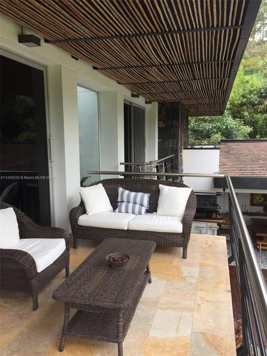 For Sale: $1,100,000 (5 beds, 5 baths, 0 Square Feet)