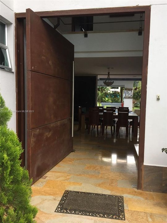 For Sale: $1,100,000 (5 beds, 5 baths, 0 Square Feet)