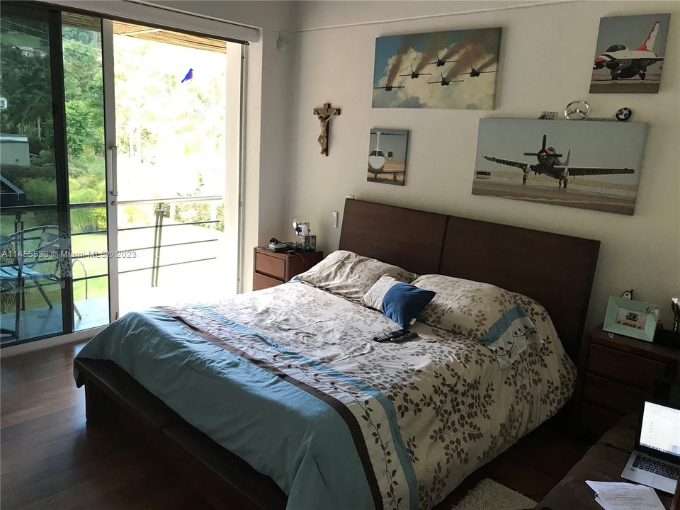 For Sale: $1,100,000 (5 beds, 5 baths, 0 Square Feet)