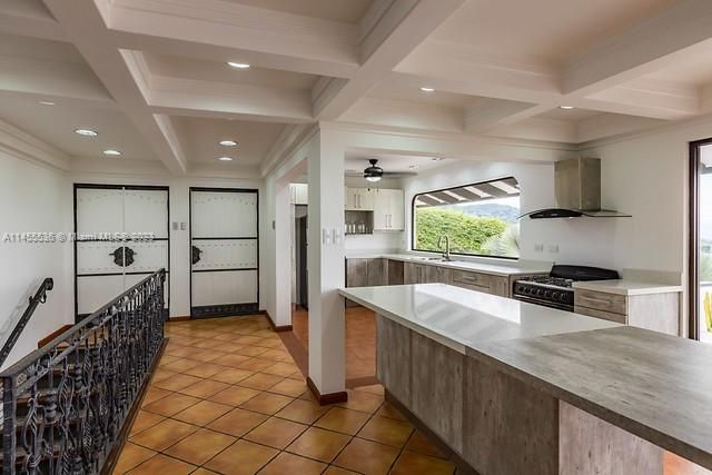 For Sale: $1,495,000 (8 beds, 8 baths, 0 Square Feet)