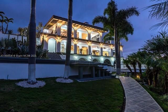 For Sale: $1,495,000 (8 beds, 8 baths, 0 Square Feet)