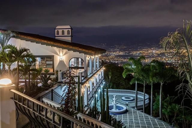 For Sale: $1,495,000 (8 beds, 8 baths, 0 Square Feet)