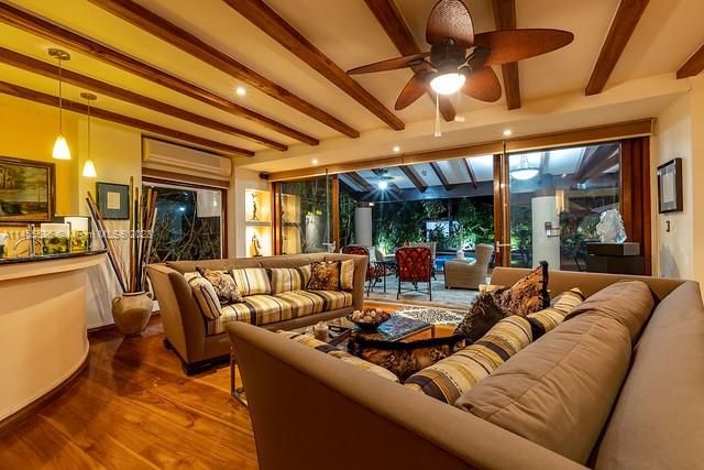 For Sale: $1,495,000 (8 beds, 8 baths, 0 Square Feet)