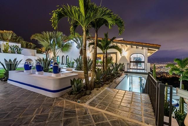 For Sale: $1,495,000 (8 beds, 8 baths, 0 Square Feet)