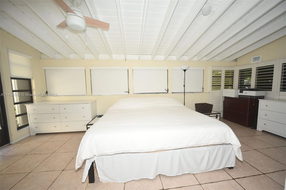 Vendido Recientemente: $2,800,000 (3 camas, 2 baños, 1092 Pies cuadrados)