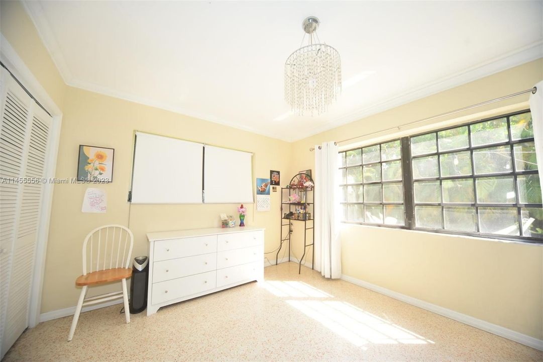 Vendido Recientemente: $2,800,000 (3 camas, 2 baños, 1092 Pies cuadrados)