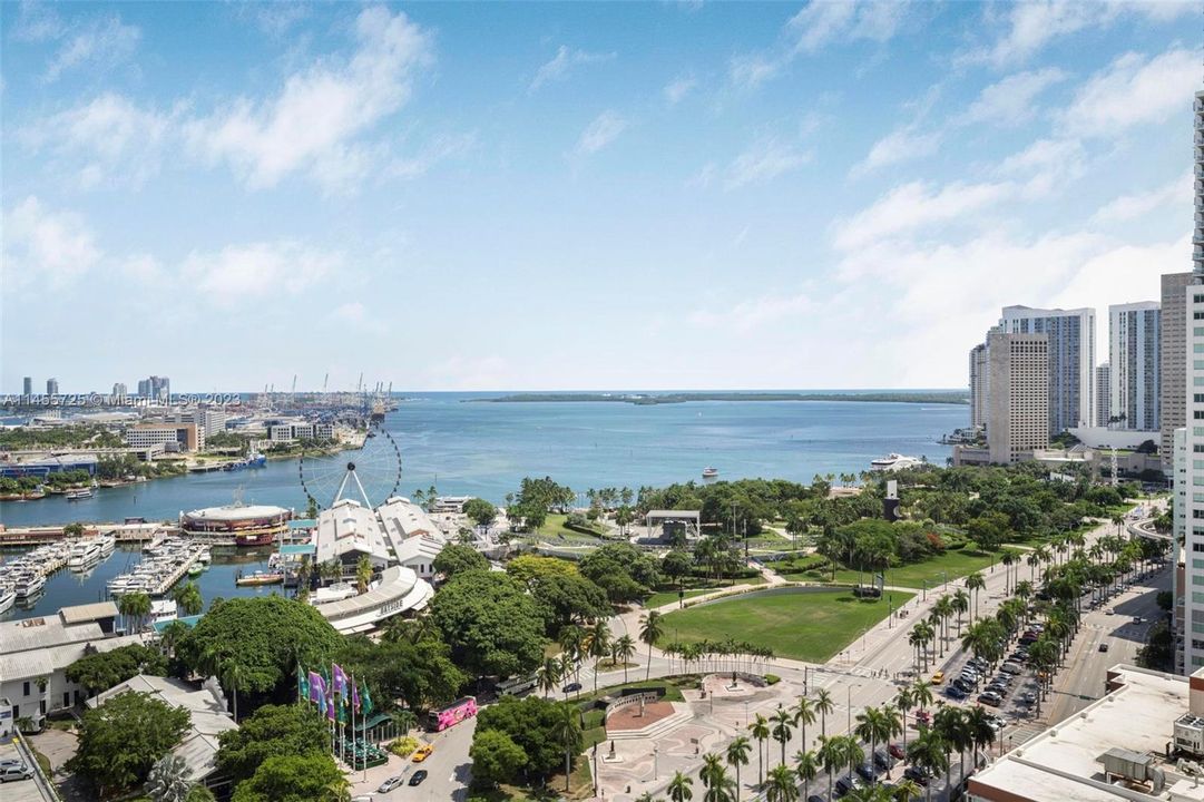 Недавно продано: $499,000 (0 спален, 1 ванн, 341 Квадратных фут)