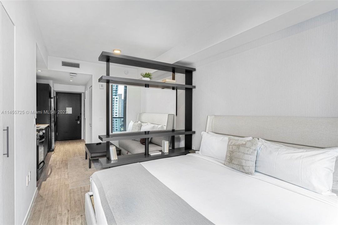 Недавно продано: $499,000 (0 спален, 1 ванн, 341 Квадратных фут)