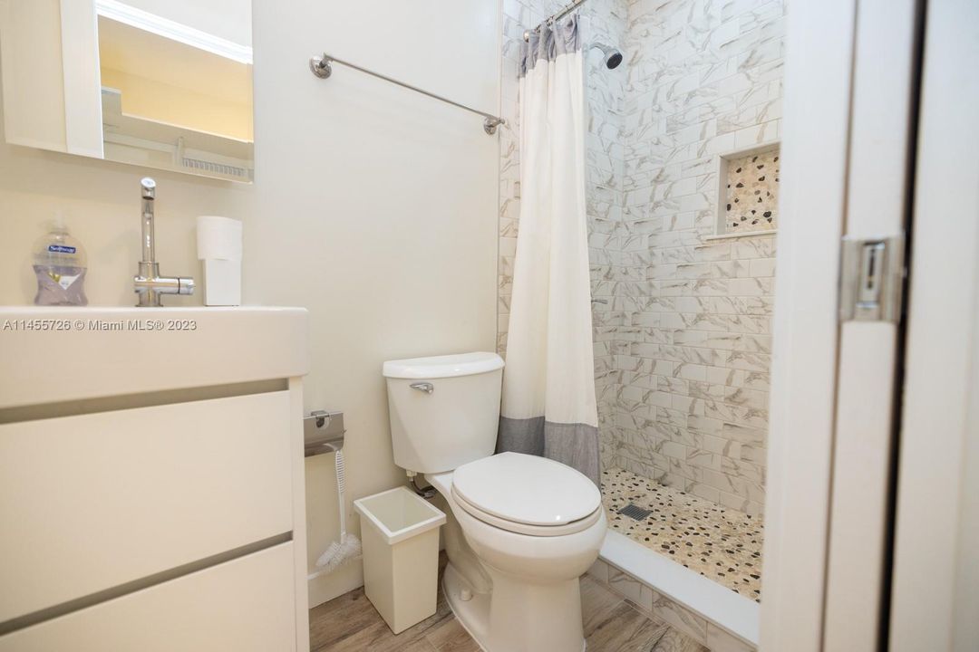 3rd bath for 4th bonus room