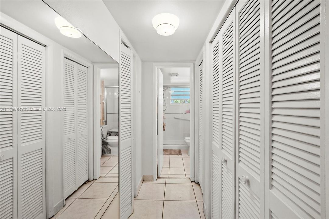 Recently Sold: $175,000 (1 beds, 1 baths, 775 Square Feet)