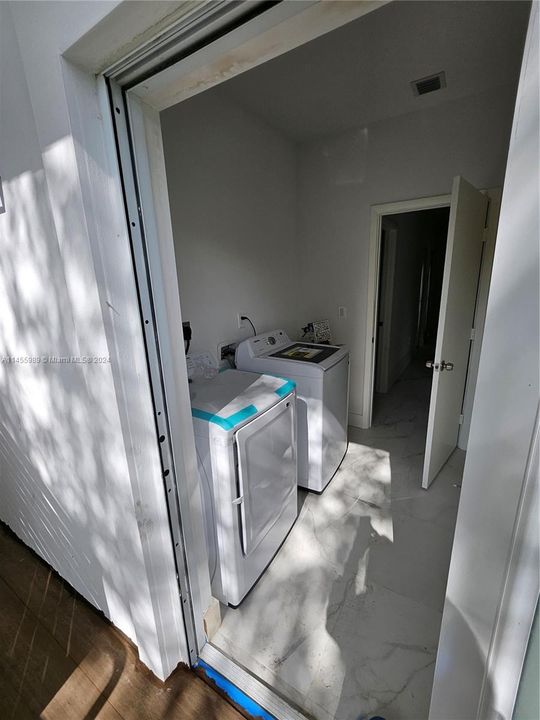 Vendido Recientemente: $1,180,000 (0 camas, 0 baños, 2576 Pies cuadrados)