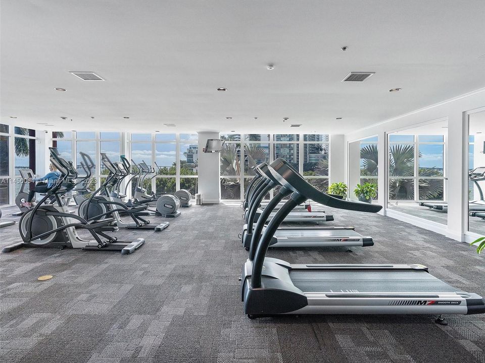 Недавно продано: $459,000 (1 спален, 1 ванн, 760 Квадратных фут)