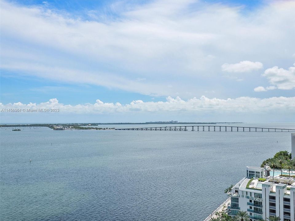 Недавно продано: $459,000 (1 спален, 1 ванн, 760 Квадратных фут)